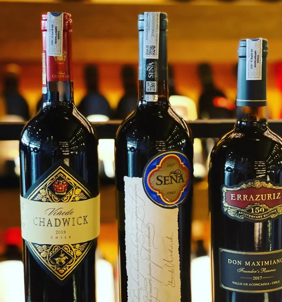 TINTO meats & wines - Wine Cellar